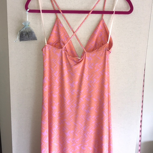 ❌GIFTED Maxi Dress Pink - Picture 8 of 8
